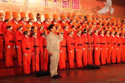 在高速上爆胎了,应该如何应对呢?- 机智问答网页